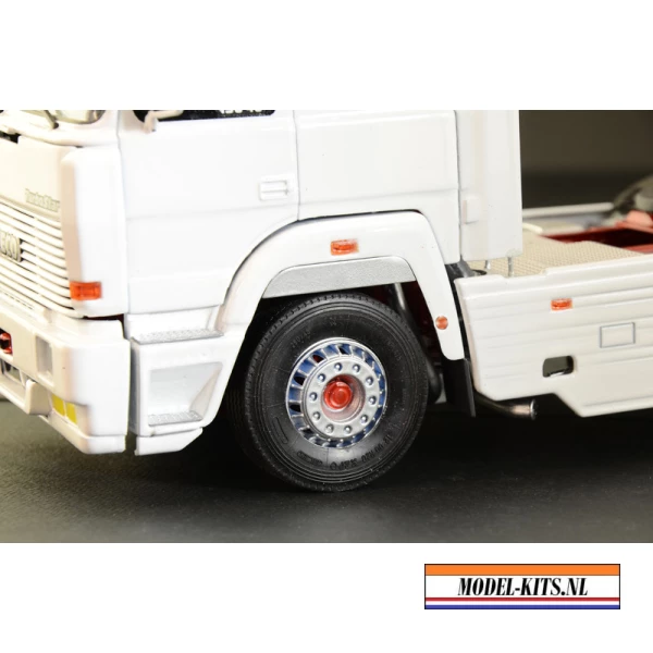 Iveco Turbostar 190.48 Special 3