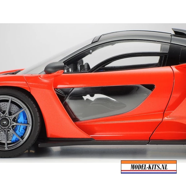 MCLAREN SENNA 8