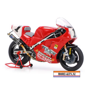 Ducati 888 Superbike 2