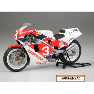Honda NSR500 factory color 2