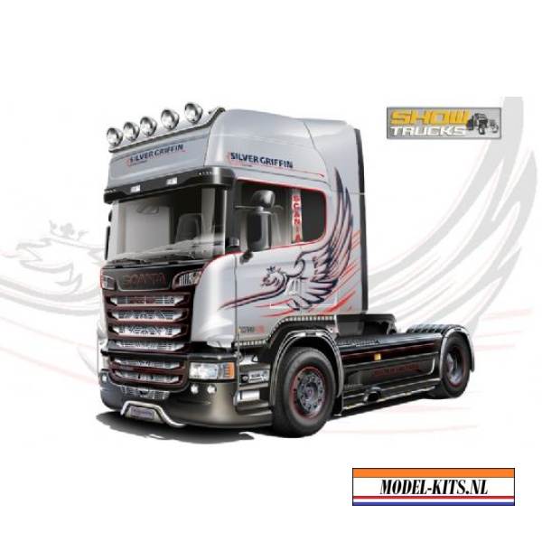 Italeri 1 24 3906 SCANIA R730 V8 STREAMLINE SILVER GRIFFIN