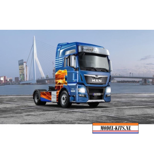 Italeri MAN TGX XXL D38 4