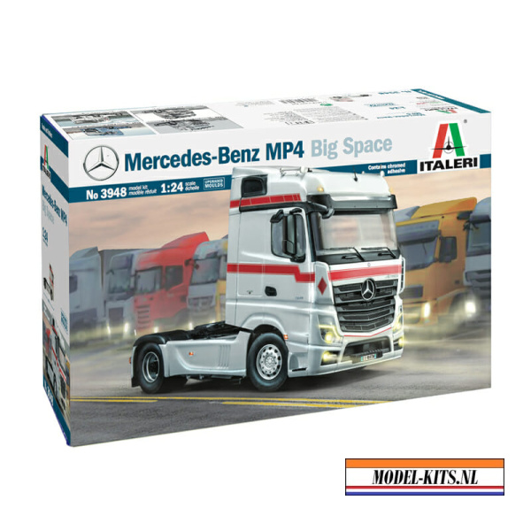 Italeri MB MP4 Big Space 1