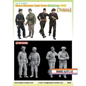 dragon 1 35 ghost division tank crew blitzkrieg 1940 2