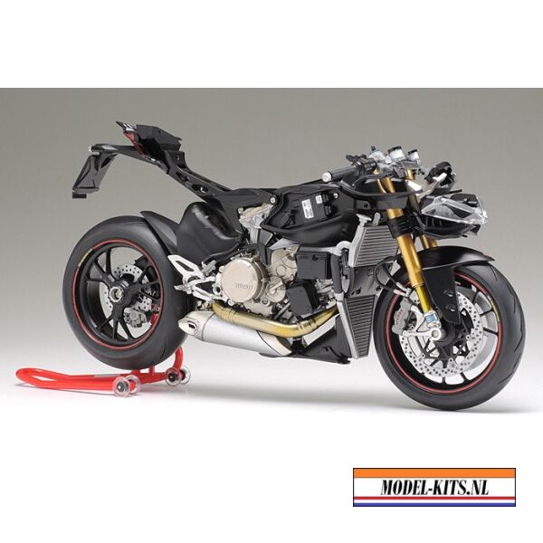Ducati 1199 Panigale S 4