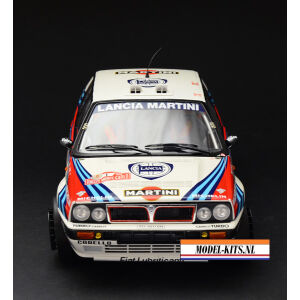Lancia Delta HF integrale 16V 13