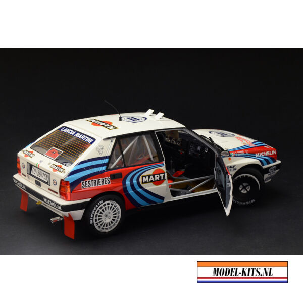 Lancia Delta HF integrale 16V 14