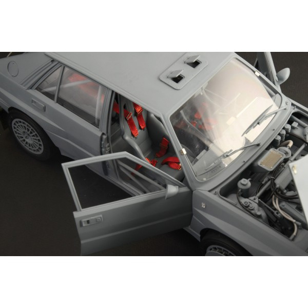 italeri 1 12 lancia delta hf integrale 16v 6