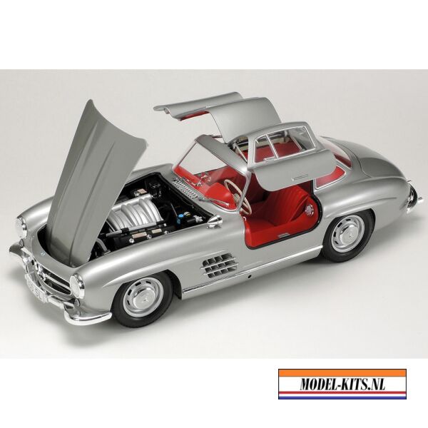MERCEDES 300SL 6