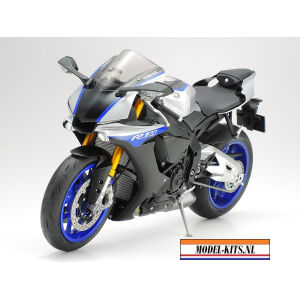 Yamaha YZF R1M 11