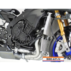 Yamaha YZF R1M 3