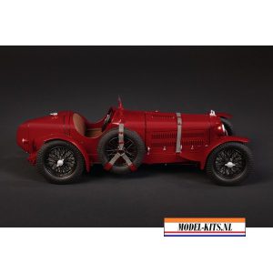 italeri 1 12 alfa romeo 8c 2300 roadster 110th anniversary 3