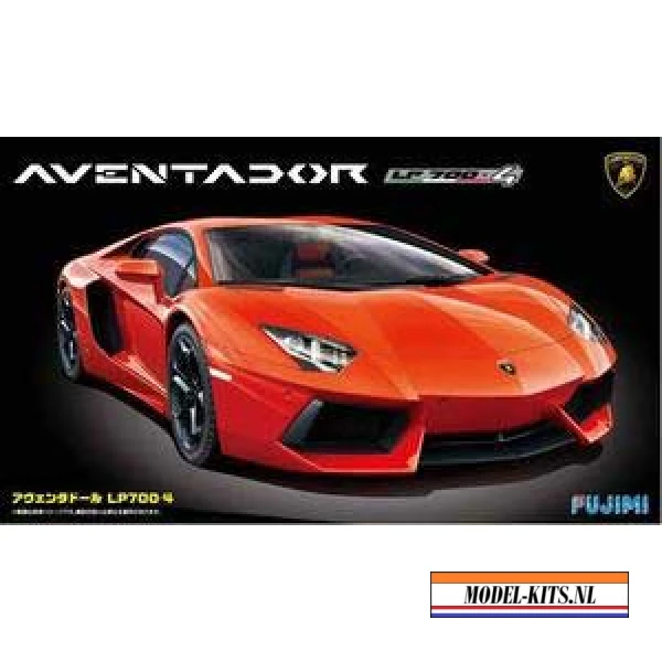 LAMBORGHINI AVENTADOR
