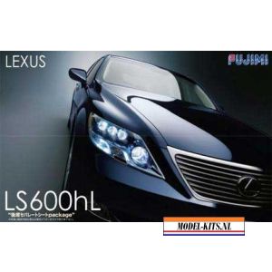 LEXUS LS600HL