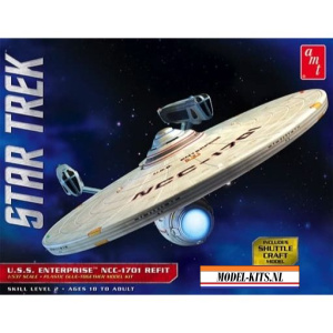 white u.S.S. ENTERPRISE NCC 1701 REFIT STAR TREK