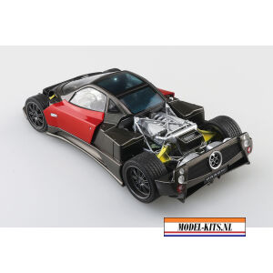 Pagani Zonda F 2005 3