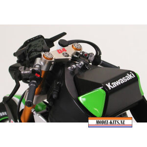 KAWASAKI NINJA ZX RR 4
