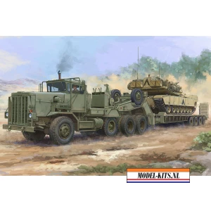 m911 c het with talbert 64t trailer