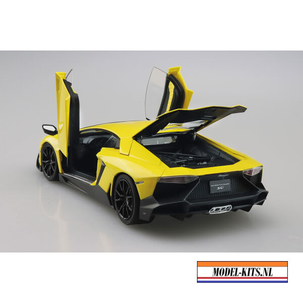LAMBORGHINI AVENTADOR 50° ANNIVERSARIO 3