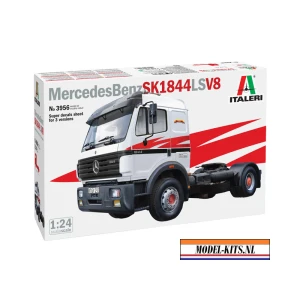 mercedes benz sk 1844ls v8