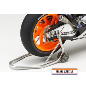 HONDA RC213V 2014 4
