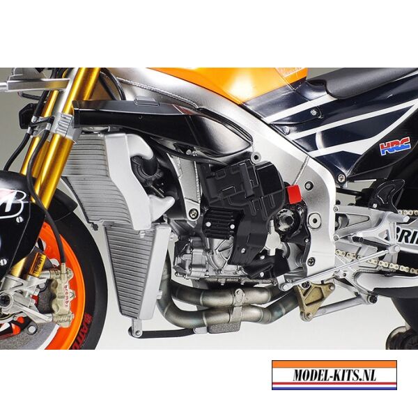 HONDA RC213V 2014 8