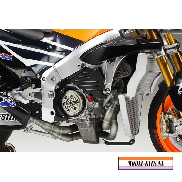 HONDA RC213V 2014 9