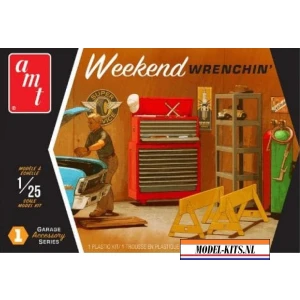 weekend wrenching garage accessory set