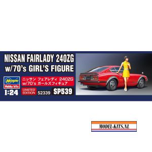 Nissan Fairlady 240ZG w '70s Girl 4