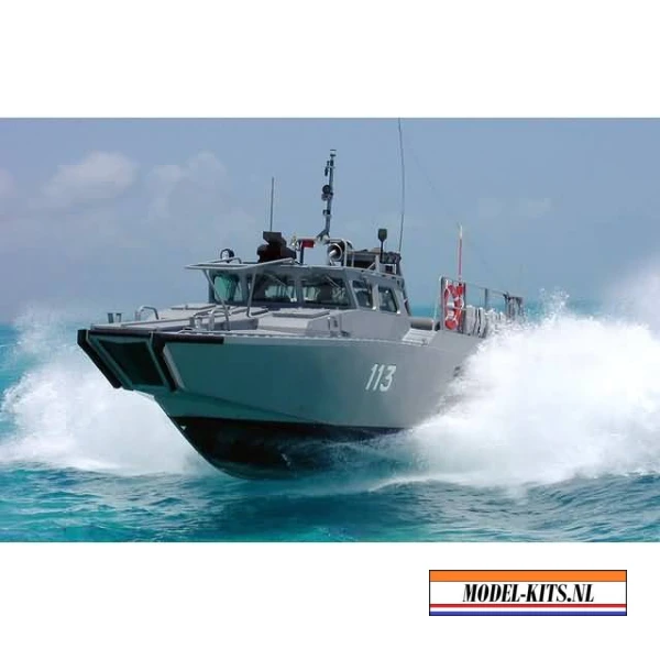 CB 90H   waterjet CombatBoat 90