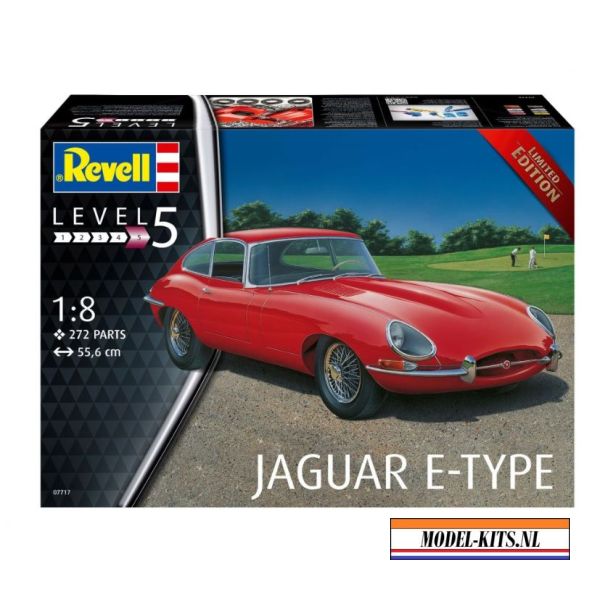 JAGUAR E TYPE COUPE 1