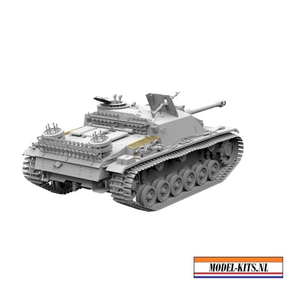 STUG III AUSF G EARLY WITH WINTERKETTEN 2