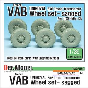 FRENCH VAB SAGGED WHEEL SET 2 UNIROYAL