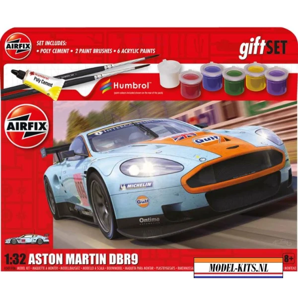 HANGING GIFT SET   ASTON MARTIN DBR9 GULF