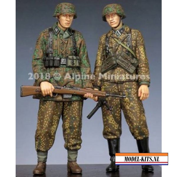 WSS GRENADIER 44 45 SET