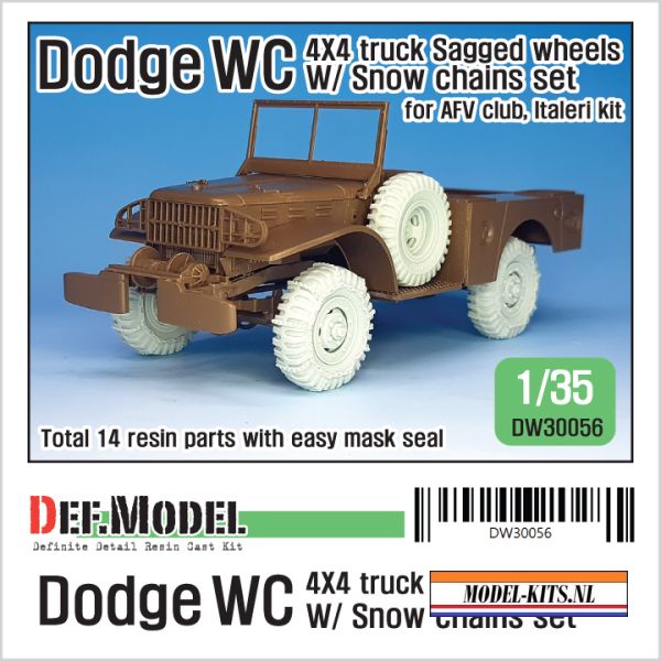 WWII US DODGE WC 4X4 SNOW CHAINED WHEEL SET