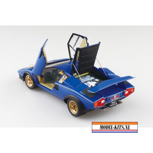1976 WOLF COUNTACH VERSION 2 3