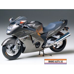 HONDA CBR 1100XX SUPER BLACKBIRD 1