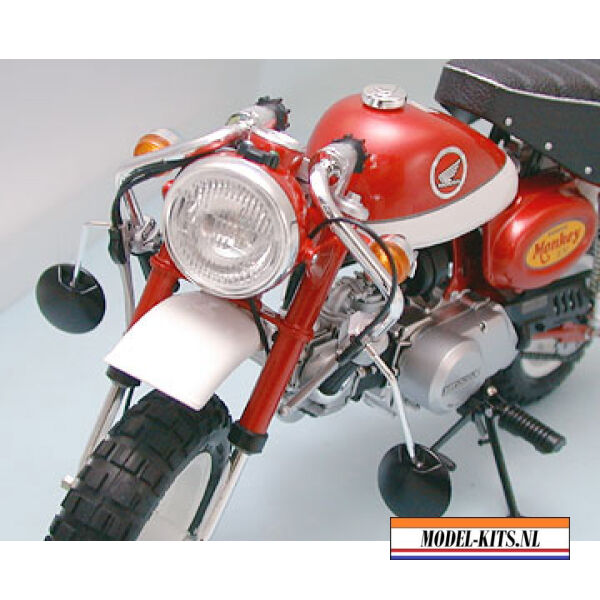 HONDA MONKEY 2000 4