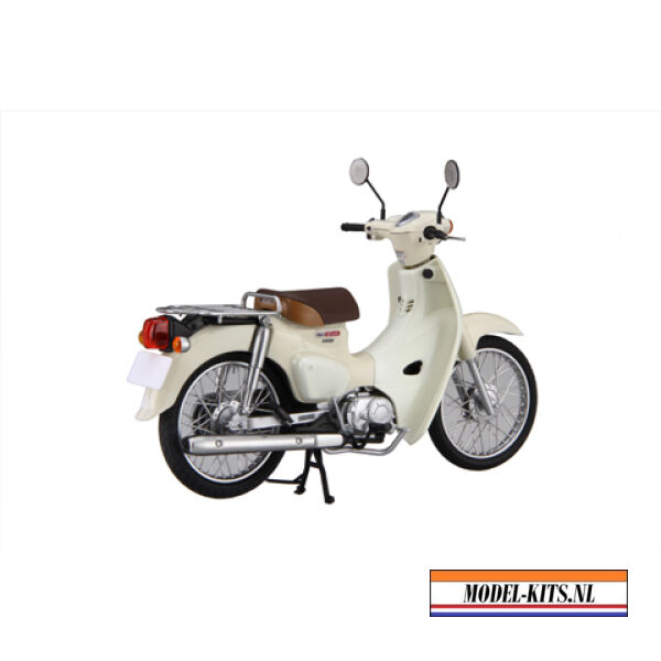 Honda Super Cub 110 Virgin Beige 2
