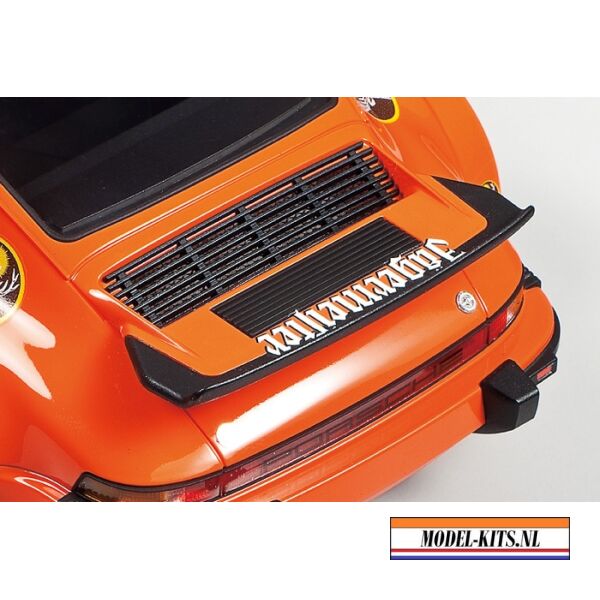 PORSCHE 934 JAGERMEISTER 1