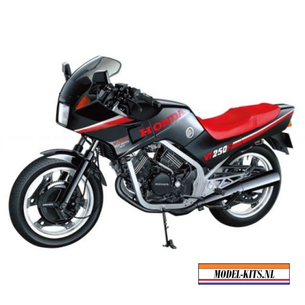 HONDA MC08 VT250F 1984