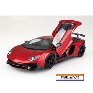 LAMBORGHINI AVENTADOR LP750 4 SV 215 1