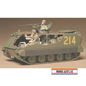 M113 U.S. ARMOURED PERSONNEL CARRIER