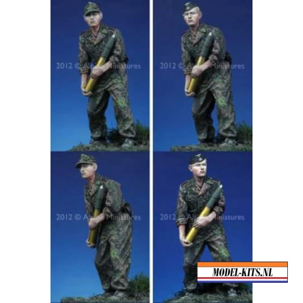 SS PANZER CREW KURSK 2