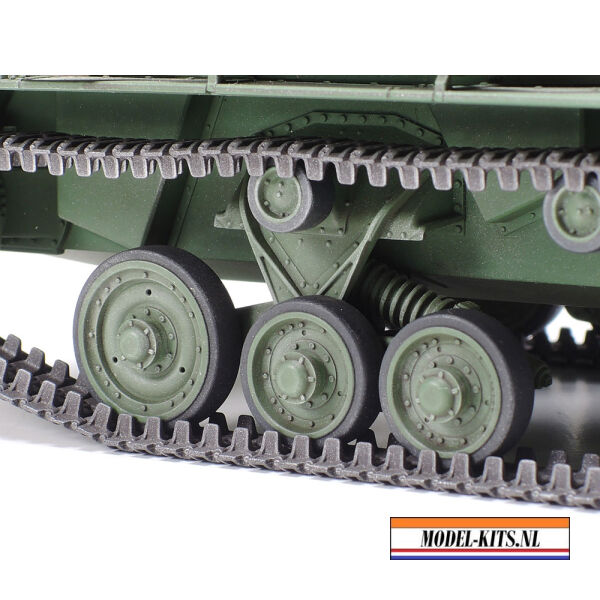 BRITISH SELF PROPELLED ANTI TANK GUN ARCHER 6