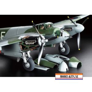 DE HAVILLAND MOSQUITO FB MK.VI 11