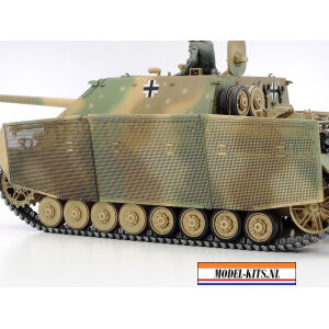 JAGDPANZER IV 70 (A) 3