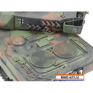 LEOPARD 2 A6 MAIN BATTLE TANK 6