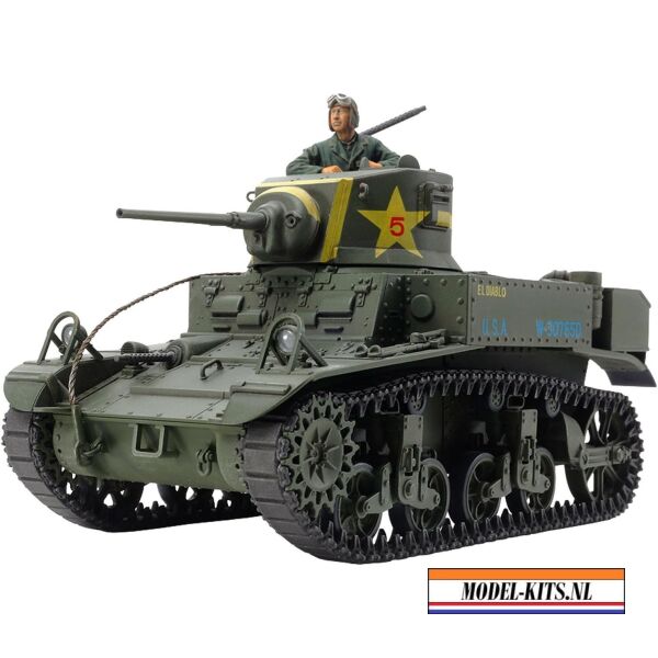 M3 STUART LATE PRODUCTION 1